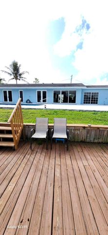 6803 Kingston Drive, Lake Worth, FL 33462