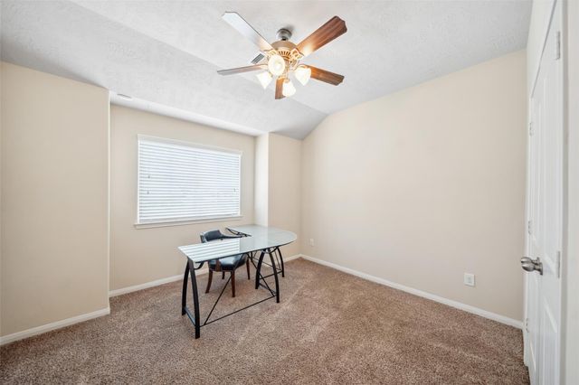 406 Lazy Lane, Montgomery, TX 77356