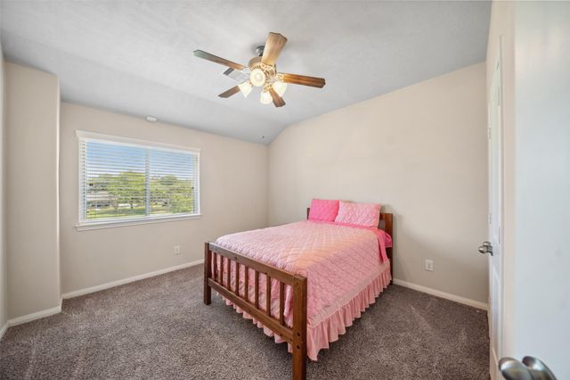 406 Lazy Lane, Montgomery, TX 77356