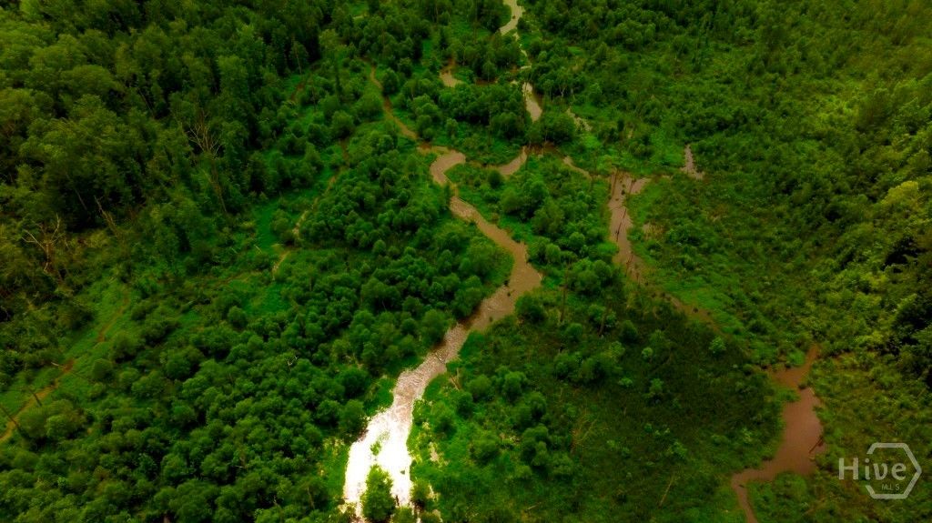 Image 30 of property listing at Address unavailable.