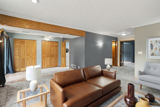 13285 Lynn Avenue, Savage, MN 55378