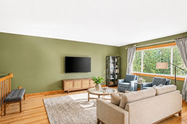13285 Lynn Avenue, Savage, MN 55378
