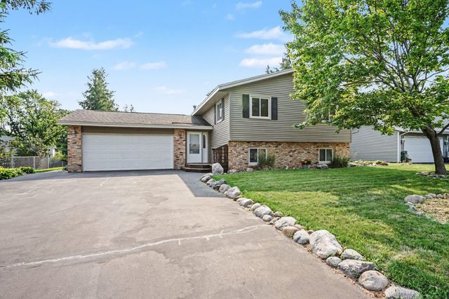 13285 Lynn Avenue, Savage, MN 55378