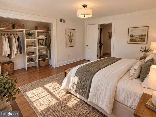 7353 MAGARITY RD, Falls Church, VA 22043