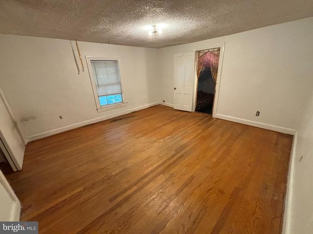 7353 MAGARITY RD, Falls Church, VA 22043