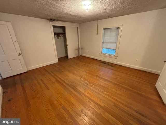 7353 MAGARITY RD, Falls Church, VA 22043