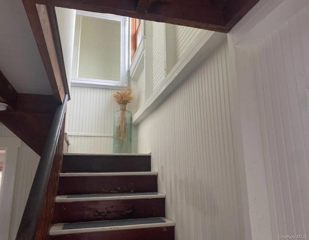 919 Evergreen Walk, Ocean Beach, NY 11770