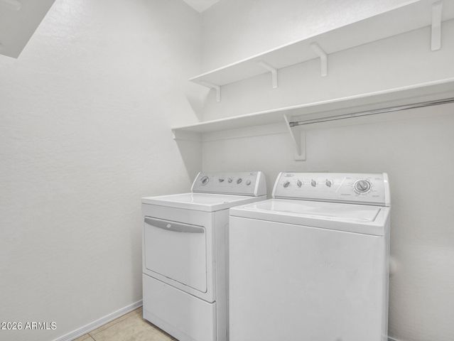 3825 W DESERT CREEK Lane, Phoenix, AZ 85086