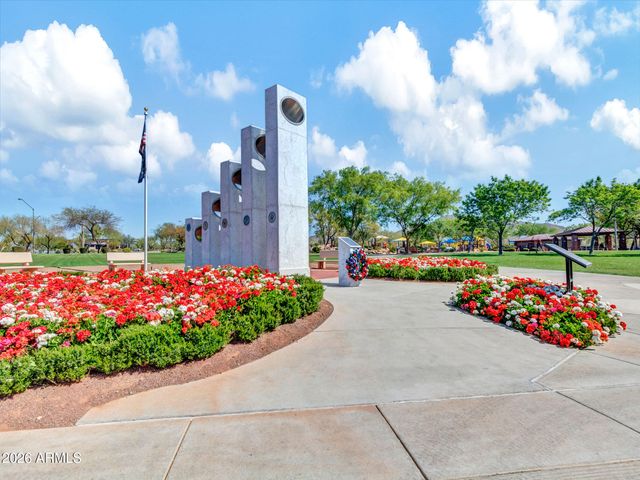 3825 W DESERT CREEK Lane, Phoenix, AZ 85086