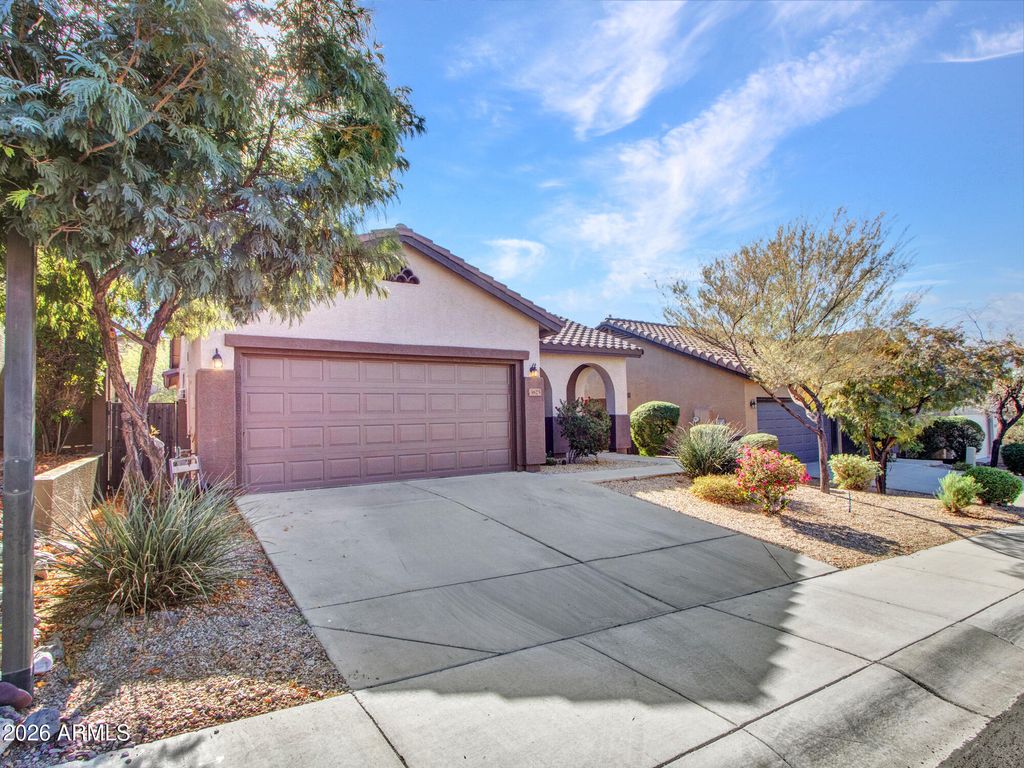 3825 W DESERT CREEK Lane, Phoenix, AZ 85086