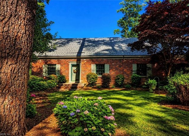 1360 Little Neck RD, Virginia Beach, VA 23452