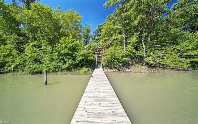 1360 Little Neck RD, Virginia Beach, VA 23452