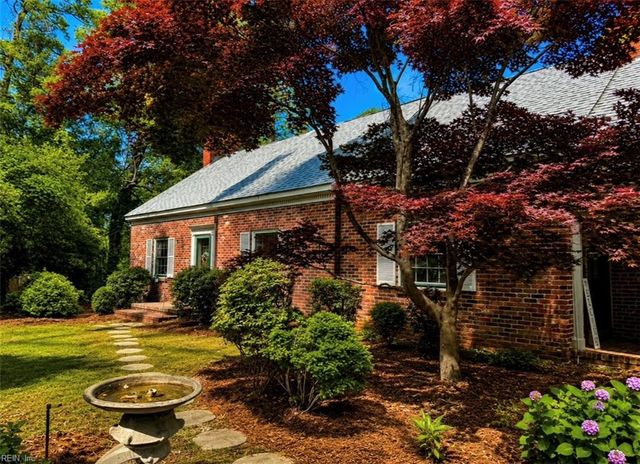 1360 Little Neck RD, Virginia Beach, VA 23452