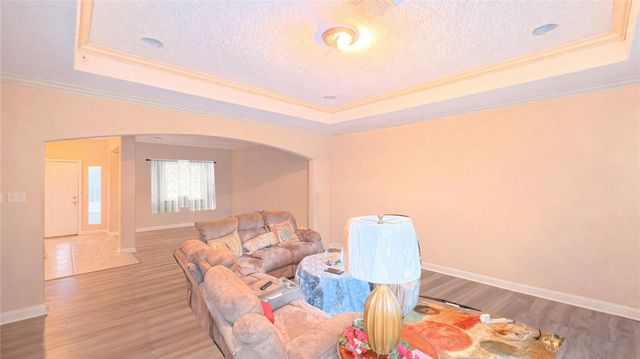 1950 Hillcroft, Hempstead, TX 77445