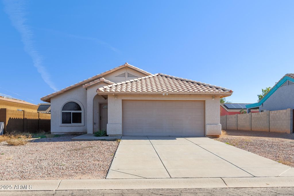 14961 S Padres Road, Arizona City, AZ 85123