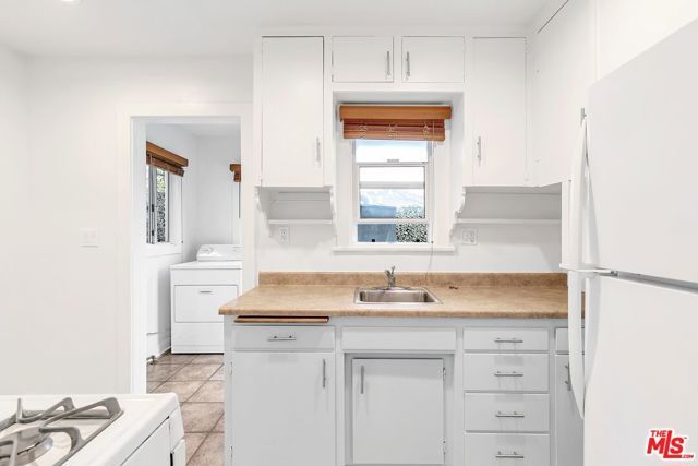 10948 Aletta Avenue A, Culver City, CA 90232