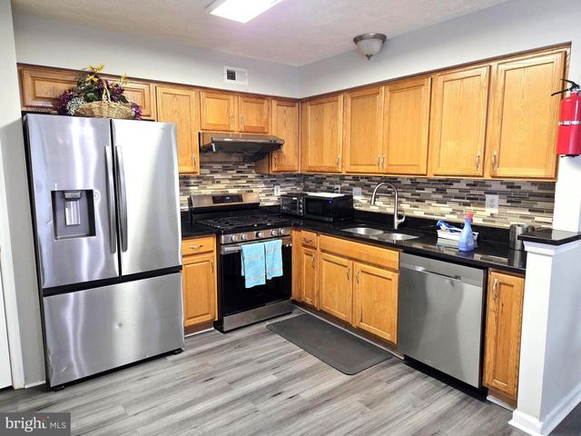 5022 FINSBURY, Rosedale, MD 21237