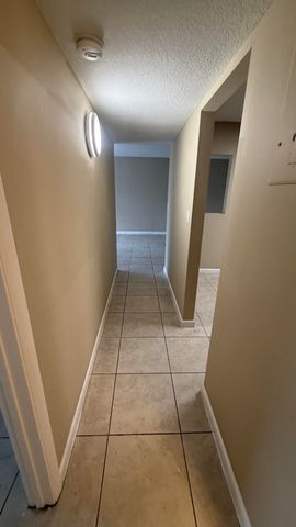 475 SE 8th Street 220, Deerfield Beach, FL 33441