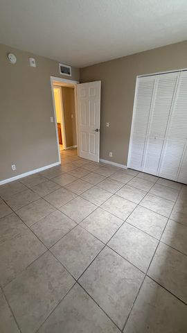 475 SE 8th Street 220, Deerfield Beach, FL 33441