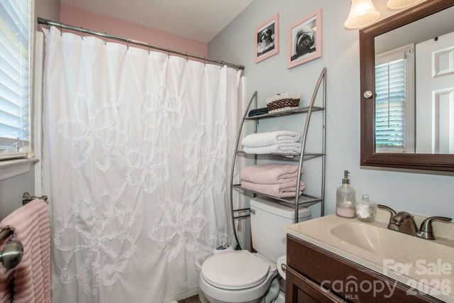 2426 Ashford Drive, Newton, NC 28658