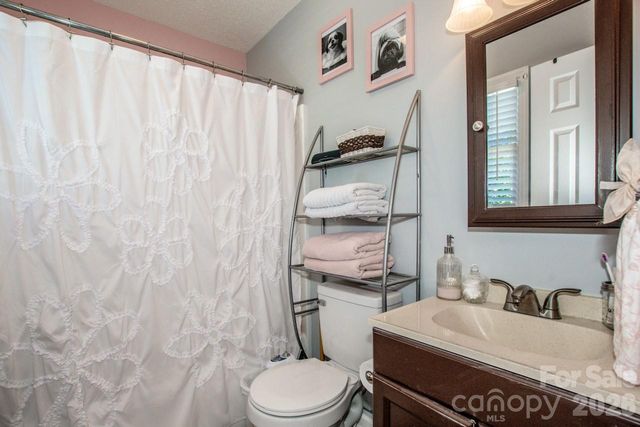 2426 Ashford Drive, Newton, NC 28658