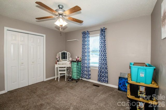 2426 Ashford Drive, Newton, NC 28658
