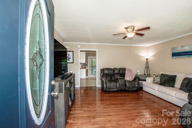2426 Ashford Drive, Newton, NC 28658
