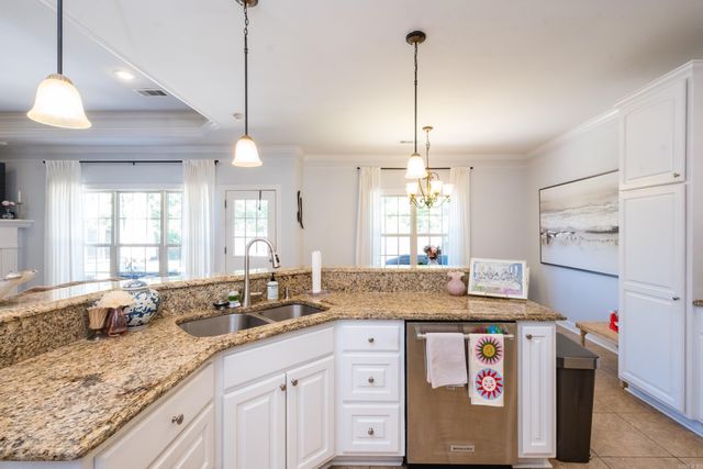 44 Oakbrooke, Sherwood, AR 72120