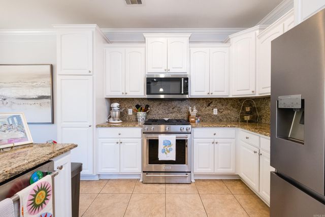 44 Oakbrooke, Sherwood, AR 72120