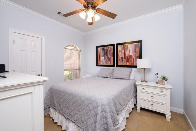 44 Oakbrooke, Sherwood, AR 72120