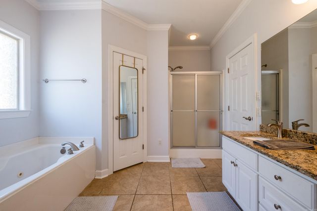 44 Oakbrooke, Sherwood, AR 72120