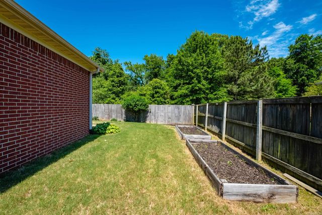 44 Oakbrooke, Sherwood, AR 72120