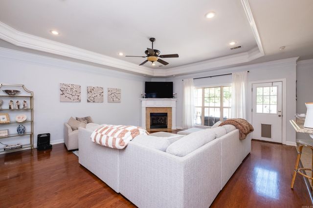 44 Oakbrooke, Sherwood, AR 72120