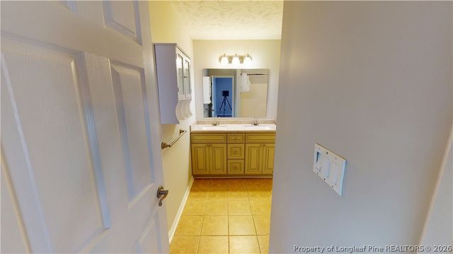 5811 Mondavi Place, Fayetteville, NC 28314