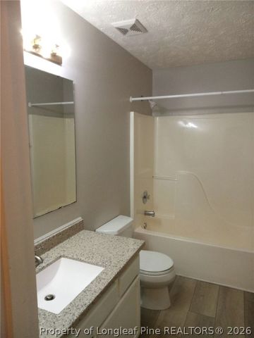 5811 Mondavi Place, Fayetteville, NC 28314