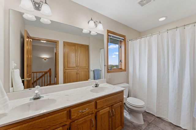 19791 Evensong Avenue, Farmington, MN 55024