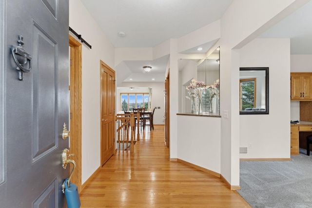 19791 Evensong Avenue, Farmington, MN 55024