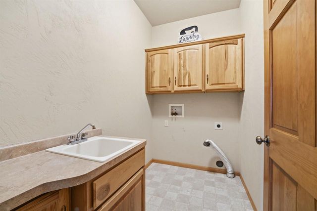 N194 EASTOWNE LANE, Appleton, WI 54915