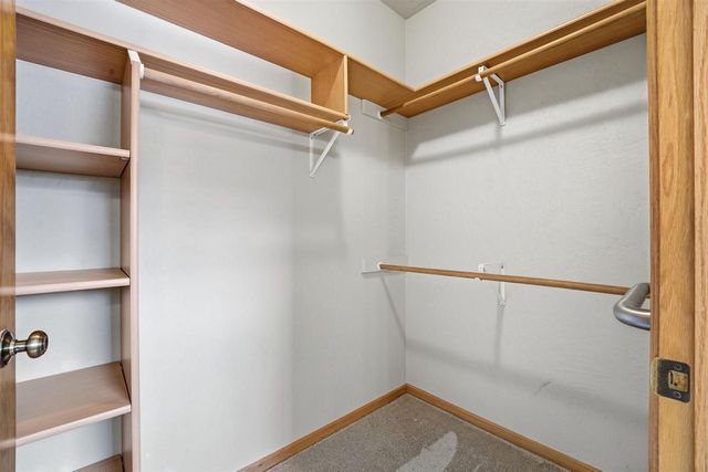 N194 EASTOWNE LANE, Appleton, WI 54915