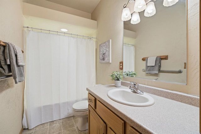 N194 EASTOWNE LANE, Appleton, WI 54915