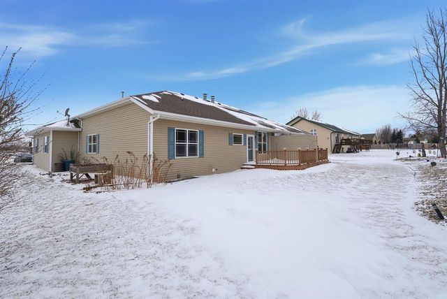 N194 EASTOWNE LANE, Appleton, WI 54915