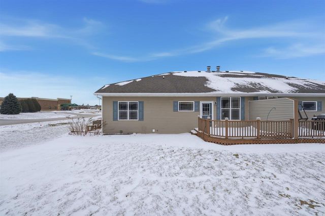 N194 EASTOWNE LANE, Appleton, WI 54915