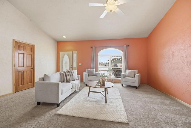 N194 EASTOWNE LANE, Appleton, WI 54915