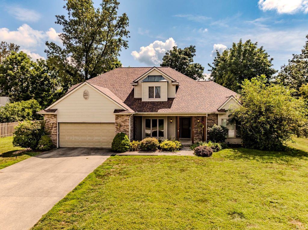 4705 W Bayswater Drive, Muncie, IN 47304