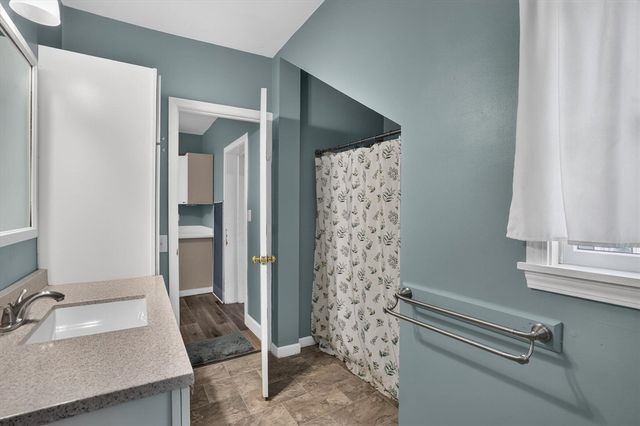 125 E Lincoln Street, Grand Ledge, MI 48837
