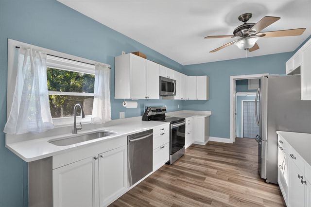 125 E Lincoln Street, Grand Ledge, MI 48837