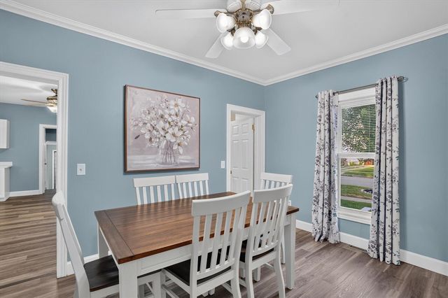 125 E Lincoln Street, Grand Ledge, MI 48837