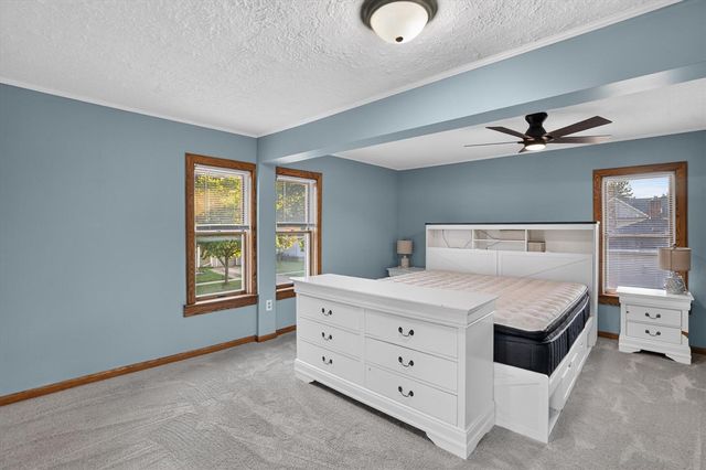 125 E Lincoln Street, Grand Ledge, MI 48837