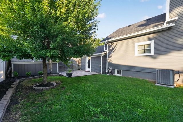 125 E Lincoln Street, Grand Ledge, MI 48837