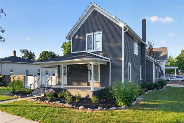 125 E Lincoln Street, Grand Ledge, MI 48837